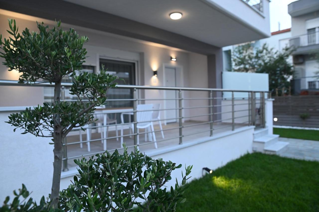 Faidra Apartments Néa Péramos Buitenkant foto